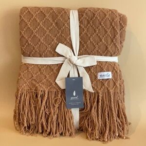 Throw blanket Graced soft luxuries Diamond acrylic Cashew fringe
